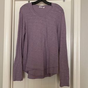 Wilt top with ruffle bottom